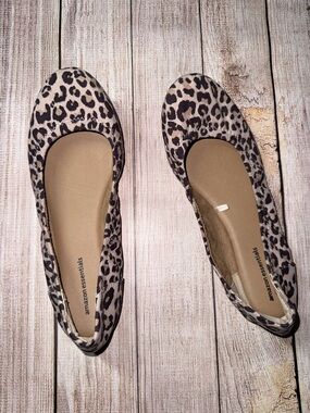 Amazon Essentials | Ballet Flats